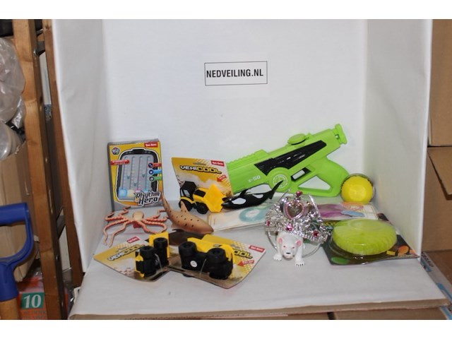 Restpartij speelgoed 15 stuks - afbeelding 1 van  7