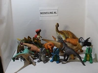 Restpartij speelgoed dino 13 stuks - afbeelding 1 van  7