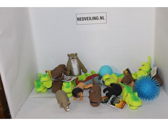 Restpartij speelgoed sqeeuze en balletjes 28 stuks - afbeelding 2 van  9