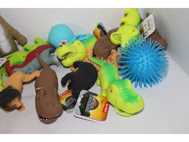 Restpartij speelgoed sqeeuze en balletjes 28 stuks - afbeelding 4 van  9