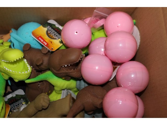 Restpartij speelgoed sqeeuze en balletjes 28 stuks - afbeelding 9 van  9