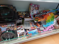 Restpartij speelgoed van winkel 15 stuks mix geleverd a - afbeelding 8 van  11