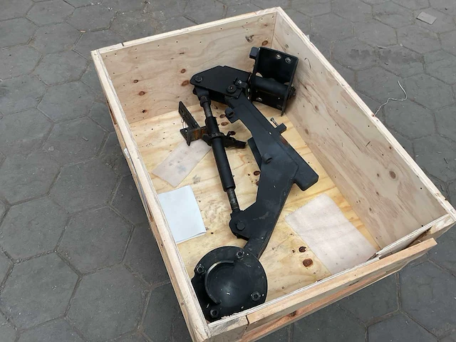 Retainer spare tire - afbeelding 1 van  6