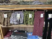 Retour - diverse kinderkleding (275x) - afbeelding 6 van  6