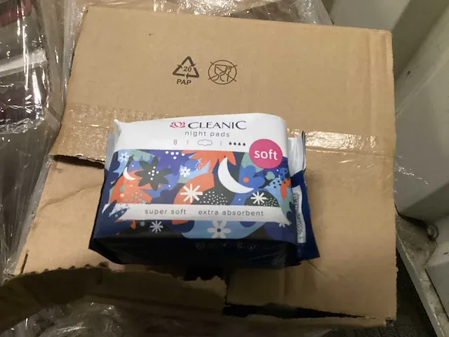 Retourgoederen secret box pallet - afbeelding 11 van  11