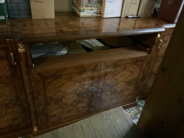 Retro dressoir met wandkast - afbeelding 3 van  7