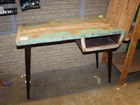 Retro werktafel met opbergvak. afmeting 110 x 51 x 81 cm. - afbeelding 1 van  2