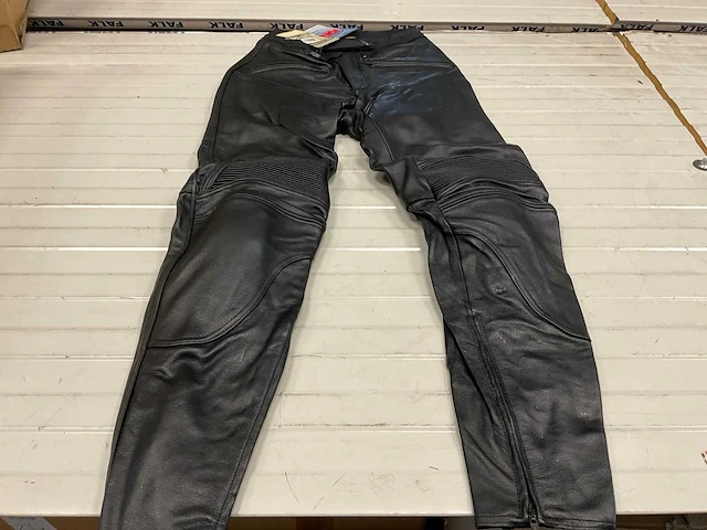 Revenger master pnt motorbroek 51 (10x) - afbeelding 1 van  6