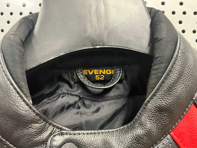 Revenger revel leren motorjas maat 52 - afbeelding 5 van  6