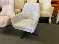 Revi draaibare fauteuil - afbeelding 1 van  6