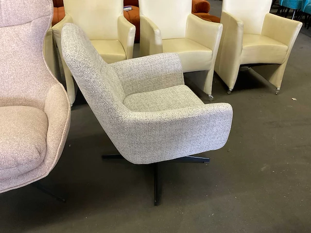 Revi draaibare fauteuil - afbeelding 6 van  6