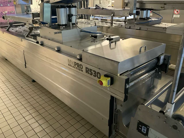 (revisie 2022) multivac r530 dieptrekverpakkingsmachine - afbeelding 16 van  20