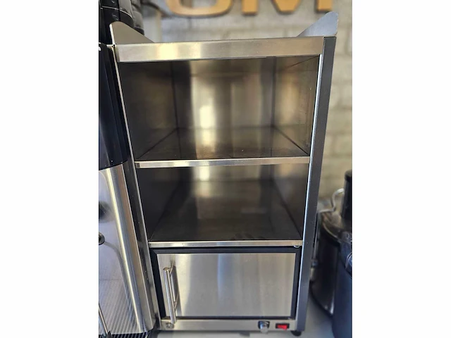 Rex-royal s300 koffiemachine met koppenwarmer en melk koeler - afbeelding 14 van  20