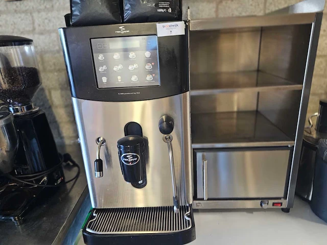 Rex-royal s300 koffiemachine met koppenwarmer en melk koeler - afbeelding 1 van  20
