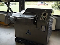 Rex - afbeelding 1 van  9