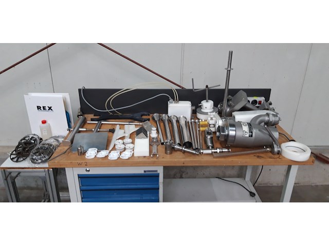 Rex - afbeelding 32 van  40