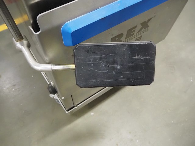 Rex - afbeelding 3 van  18