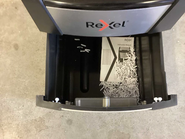 Rexel optimum autofeed+ 100x papiervernietiger - afbeelding 6 van  7
