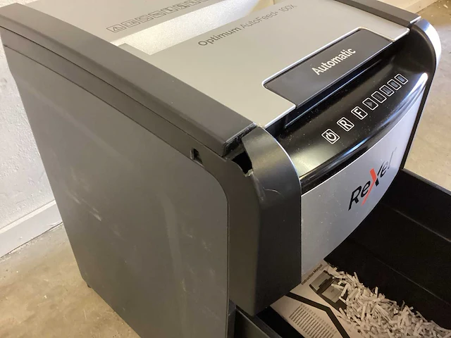 Rexel optimum autofeed+ 100x papiervernietiger - afbeelding 7 van  7