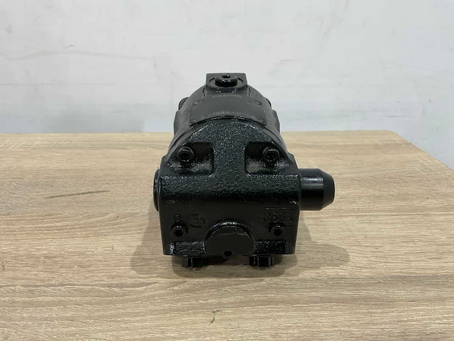 Rexroth - a2fm10/61r-vzb16a - plunjer motor (5x) - afbeelding 3 van  7