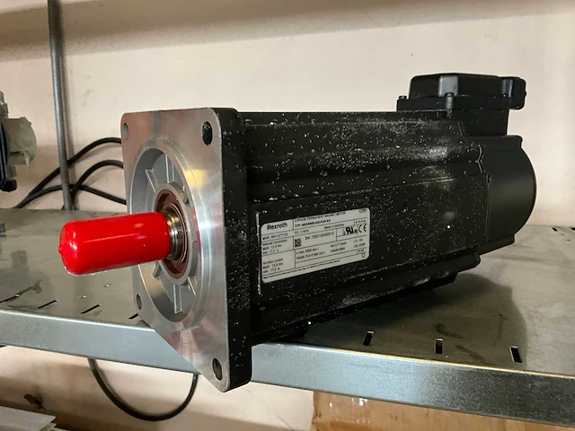 Rexroth mkd090b elektromotor - afbeelding 1 van  3
