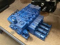 Rexroth ventiel blok - afbeelding 2 van  3