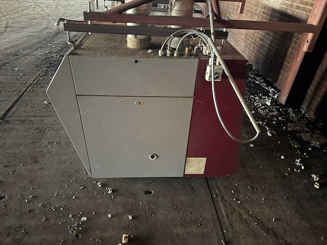 Reznor euro t 2596a industriële verwarmingsinstallatie (2x) - afbeelding 8 van  10