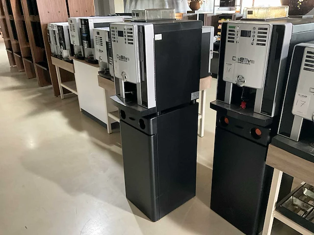 Rheavendors cino xs grande koffiemachine met onderzetkast - afbeelding 1 van  13