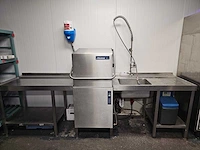 Rhima - wd 6 - korvenvaatwasmachine met rvs aan- en afvoertafel en rhima waterontharder