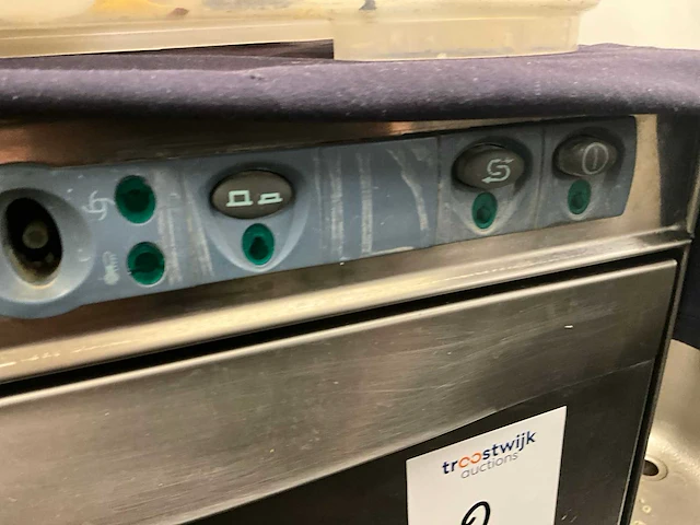 Rhima dr 50 vaatwasmachine met aan-afvoertafel - afbeelding 2 van  4