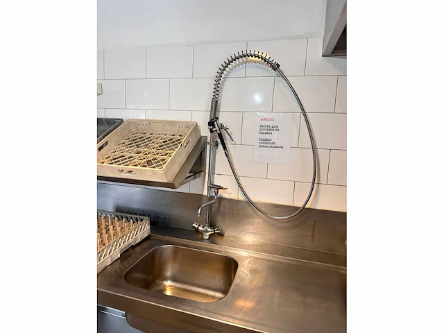 Rhima wd6 korvenvaatwasmachine met aan- en afvoertafel - afbeelding 4 van  7