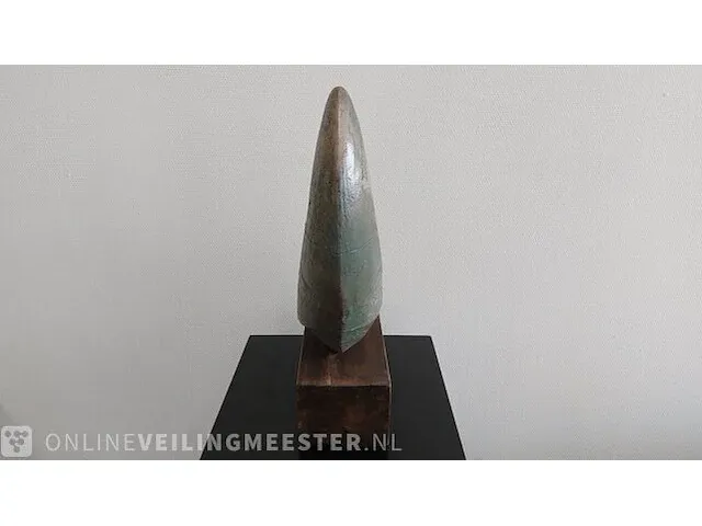 "rhino horns" - afbeelding 4 van  6