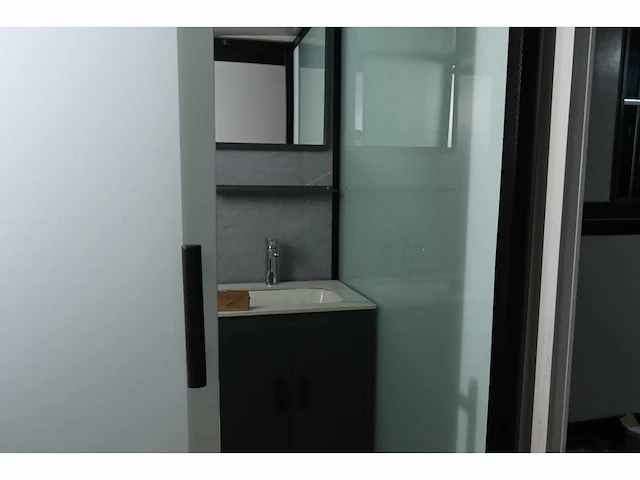 Rhino-houses 1160x250x239 cm 29 m2 mobiele woonunit / tiny house - afbeelding 29 van  42