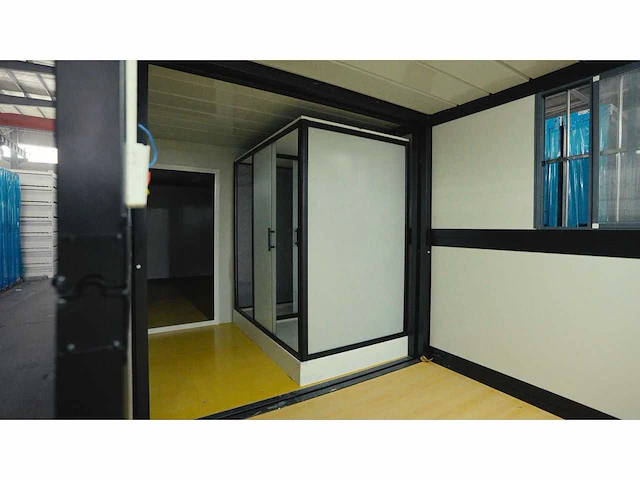 Rhino-houses 1160x250x239 cm 29 m2 mobiele woonunit / tiny house - afbeelding 37 van  42