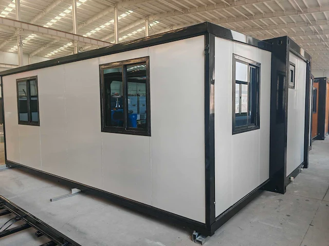 Rhino houses 36,5 m2 2 slaapkamers, badkamer en keuken tiny house - afbeelding 20 van  25