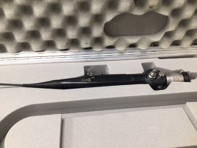 Rhino-pharyngo-laryngoscope - afbeelding 3 van  7