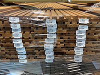 Rhombusprofielplank rib5 ayous thermowood 395x13,8x2,1 cm (15x) - afbeelding 6 van  7