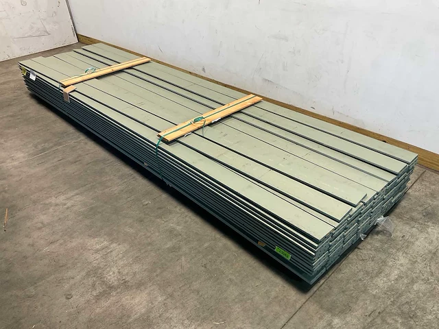 Rhombusprofielplank triple vuren 400x14,5x2,2 cm (105x) - afbeelding 1 van  6