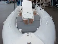 Rib 7.30m jenhal, met 225 pk johnson buitenboordmotor en trailer, wit - afbeelding 2 van  63