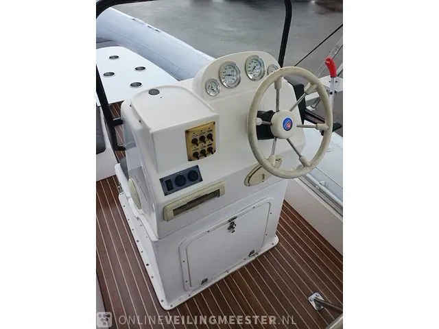 Rib 7.30m jenhal, met 225 pk johnson buitenboordmotor en trailer, wit - afbeelding 19 van  63