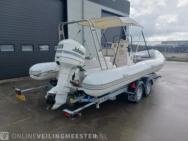 Rib 7.30m jenhal, met 225 pk johnson buitenboordmotor en trailer, wit - afbeelding 23 van  63
