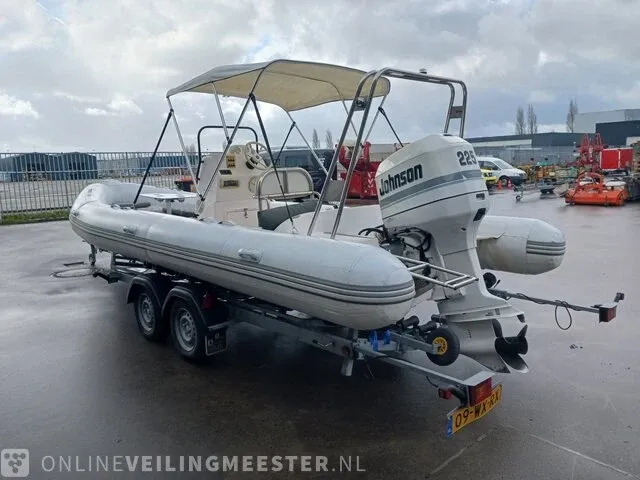Rib 7.30m jenhal, met 225 pk johnson buitenboordmotor en trailer, wit - afbeelding 45 van  63
