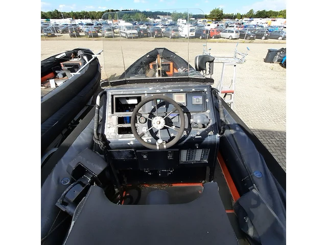 Rib rubberboot met inboard motor (defect), duarry, cormoran rr 835 - afbeelding 8 van  22