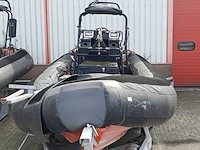 Rib rubberboot met inboard motor (defect) en trailer, o.a duarry, cormoran rr 836 - afbeelding 30 van  35
