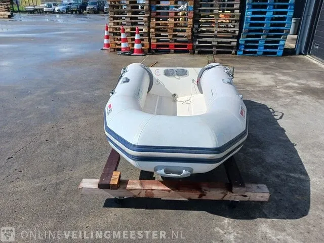 Rib rubberboot valiant, 240, wit, bouwjaar 2004 - afbeelding 14 van  15