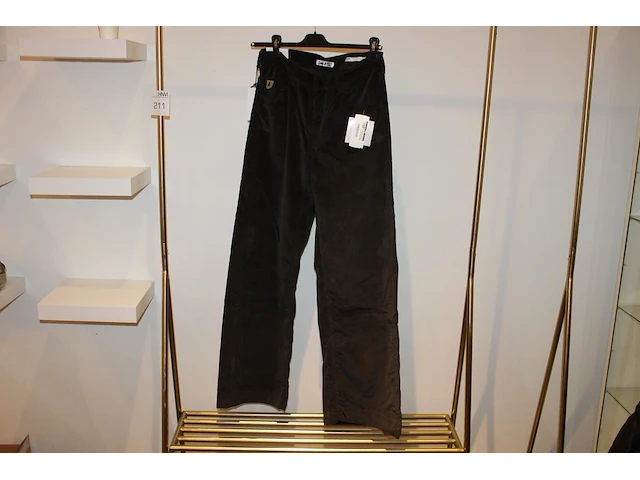 Ribbroek lois, maat 30/32. winkelprijs € 159,95 - afbeelding 1 van  2