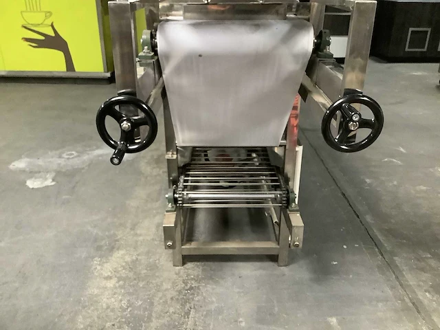 Rice noodle machine - afbeelding 10 van  11