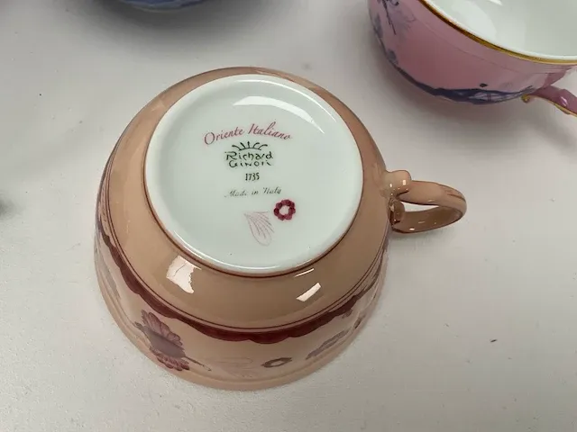 Richard ginorri, zes gekleurde koffiemokken - afbeelding 3 van  3