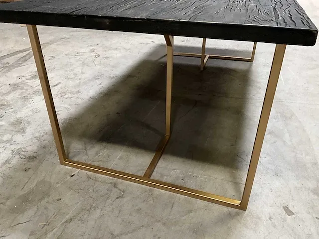 Richmond belfort eetkamertafel - afbeelding 4 van  5