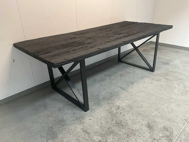 Richmond eetkamertafel 230 cm - afbeelding 2 van  5